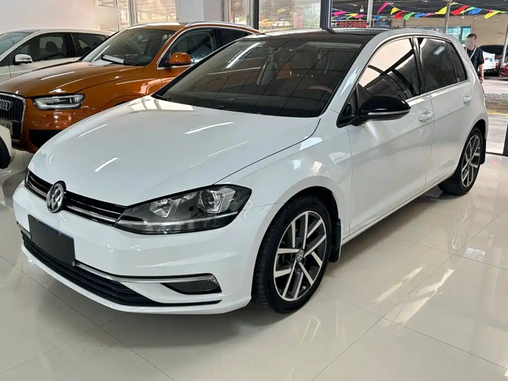 Volkswagen Golf 2020