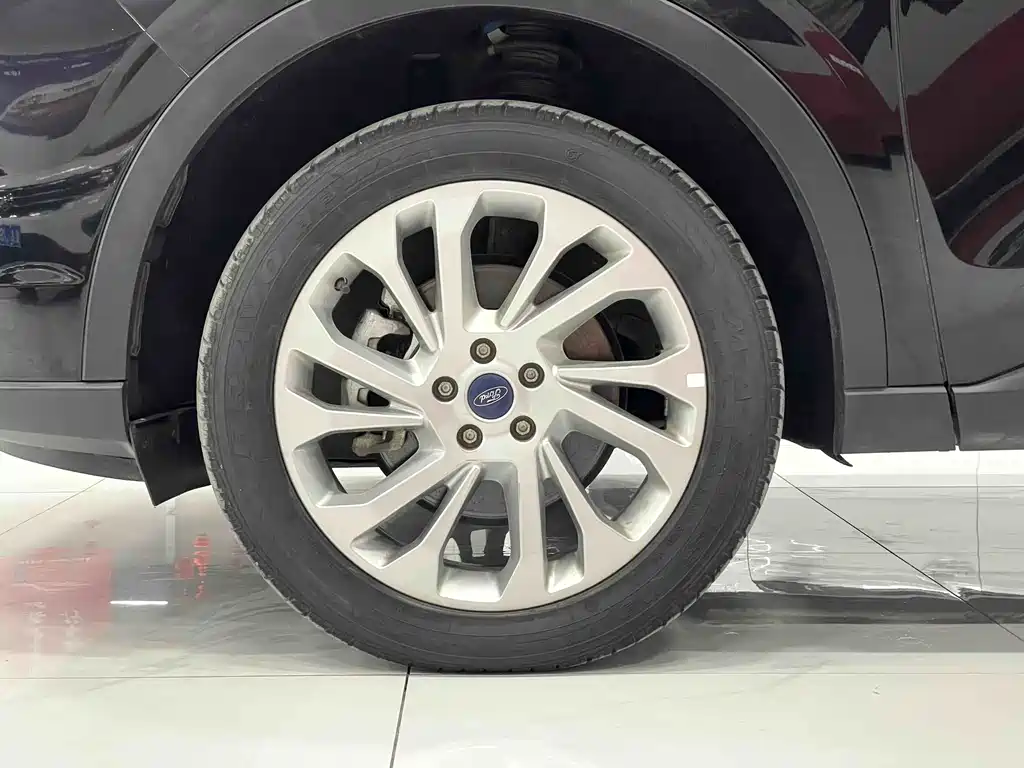 Ford Territory 2024 — фото 11