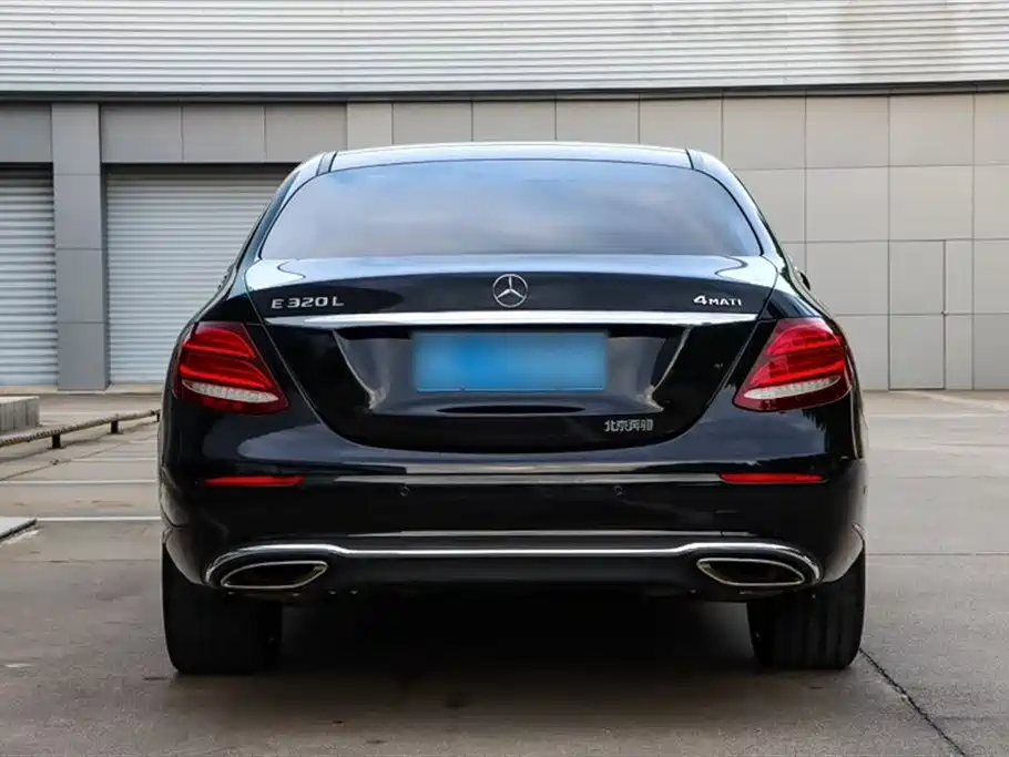 Mercedes-Benz E-Class 2017 — фото 4