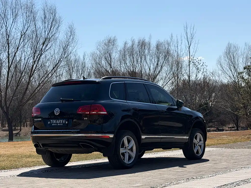 Volkswagen Touareg 2018 — фото 17