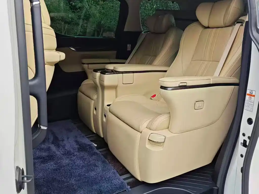 Toyota Vellfire 2020 — фото 5