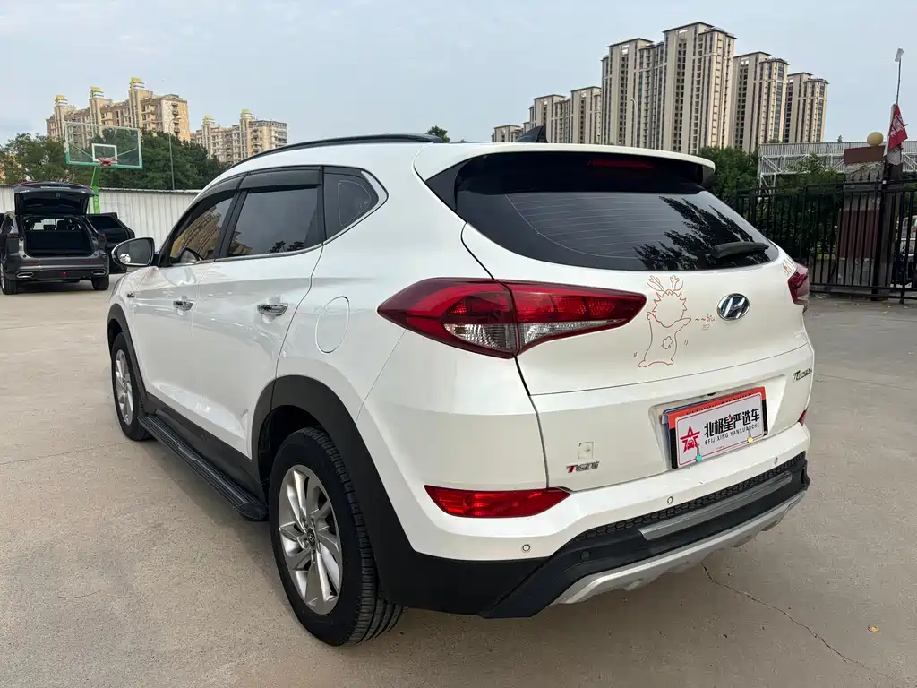 Hyundai Tucson 2016 — фото 6