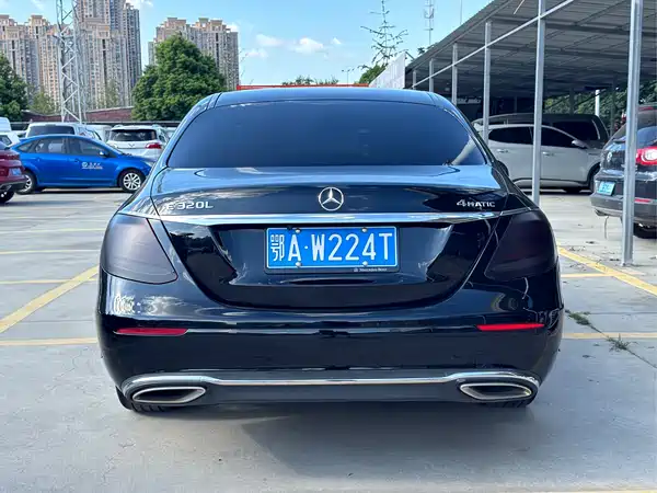 Mercedes-Benz E-Class 2017