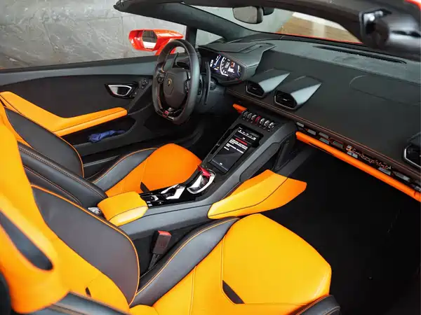 Lamborghini Huracan 2019