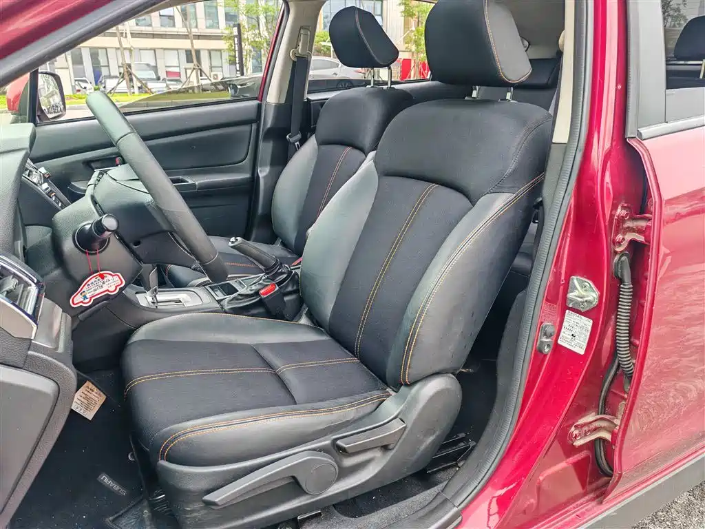 Subaru XV 2015 — фото 8