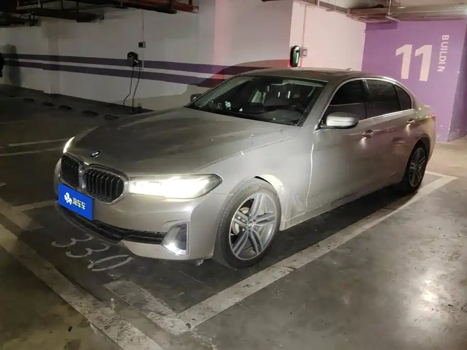 BMW 5 Series 2021
