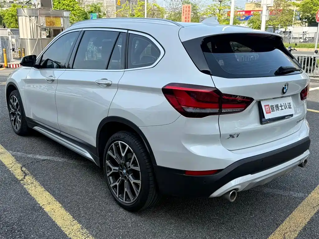 BMW X1 2022 — фото 9