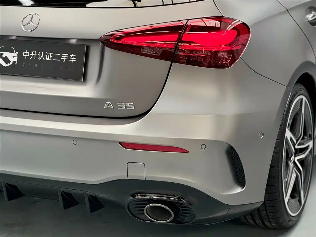 Mercedes-Benz A-Class AMG 2025 — фото 4