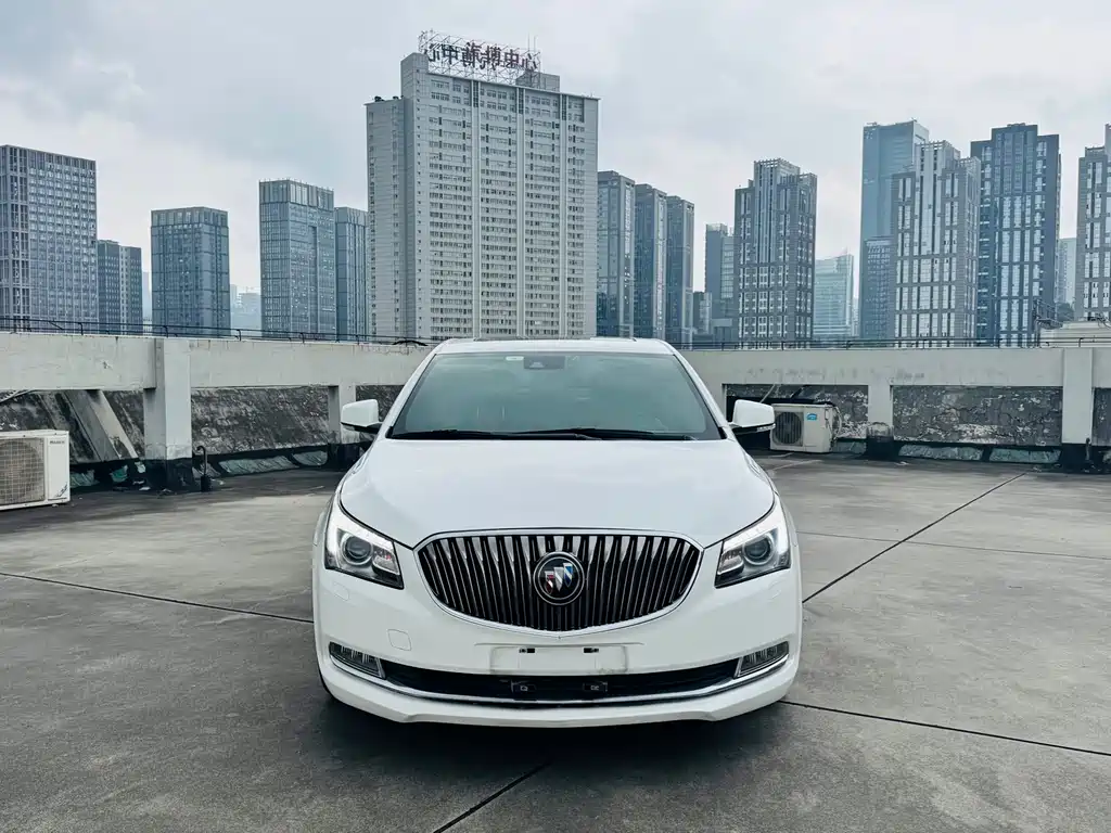 Buick LaCrosse 2013 — фото 2