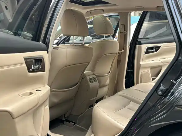 Nissan Teana 2014