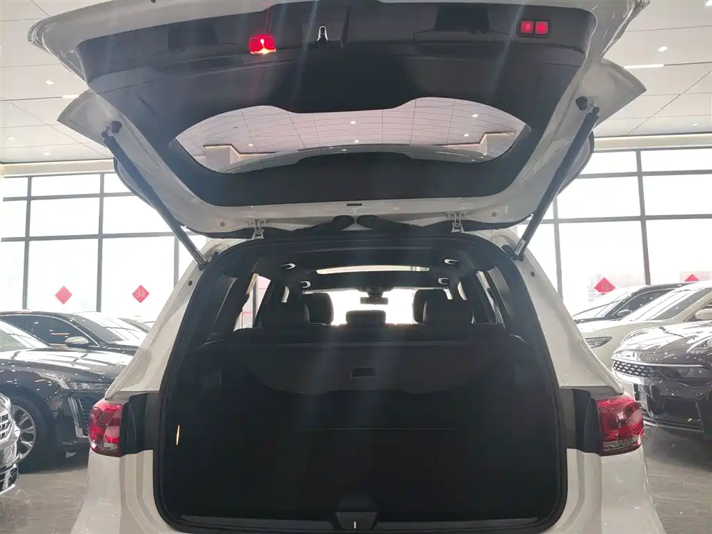 Mercedes-Benz GLB 2020 — фото 15