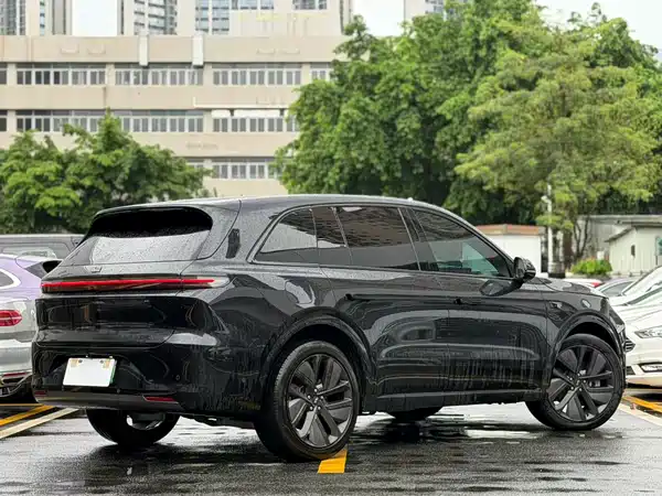 Li Auto L6 2024