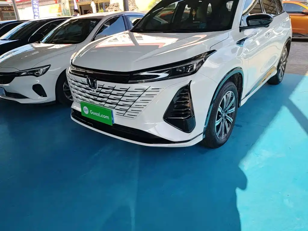 Changan CS75PLUS 2024 — фото 24