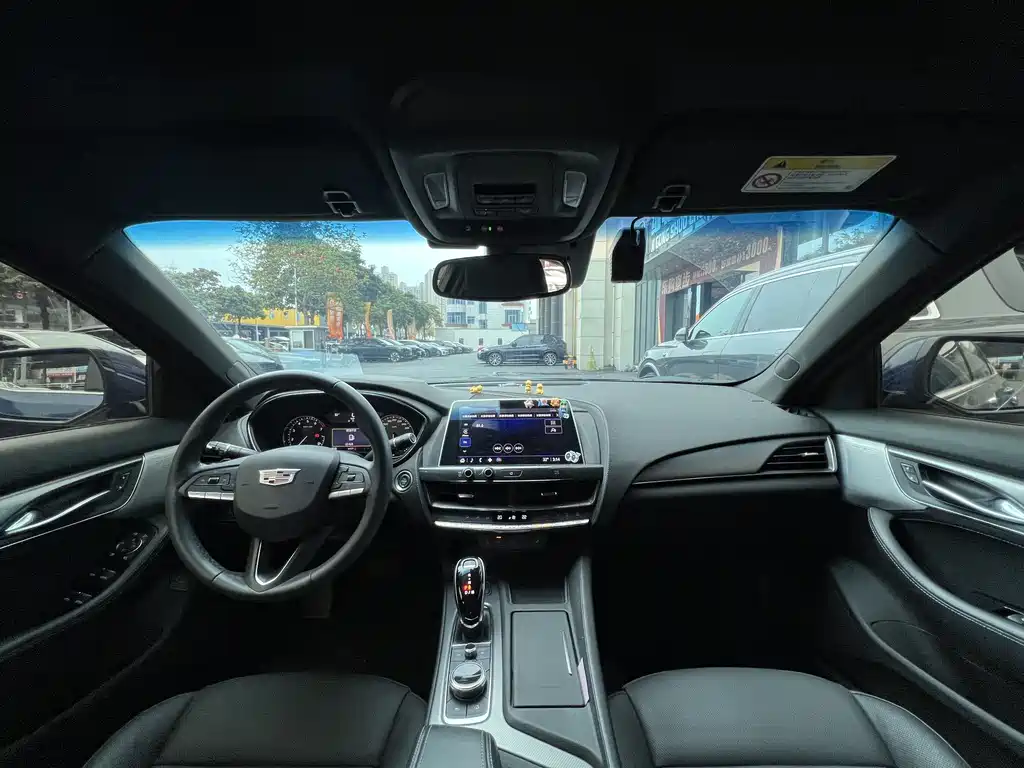 Cadillac CT5 2021 — фото 12