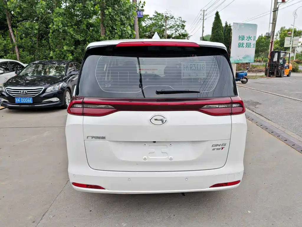 GAC Motor Trumpchi M6 2020 — фото 9