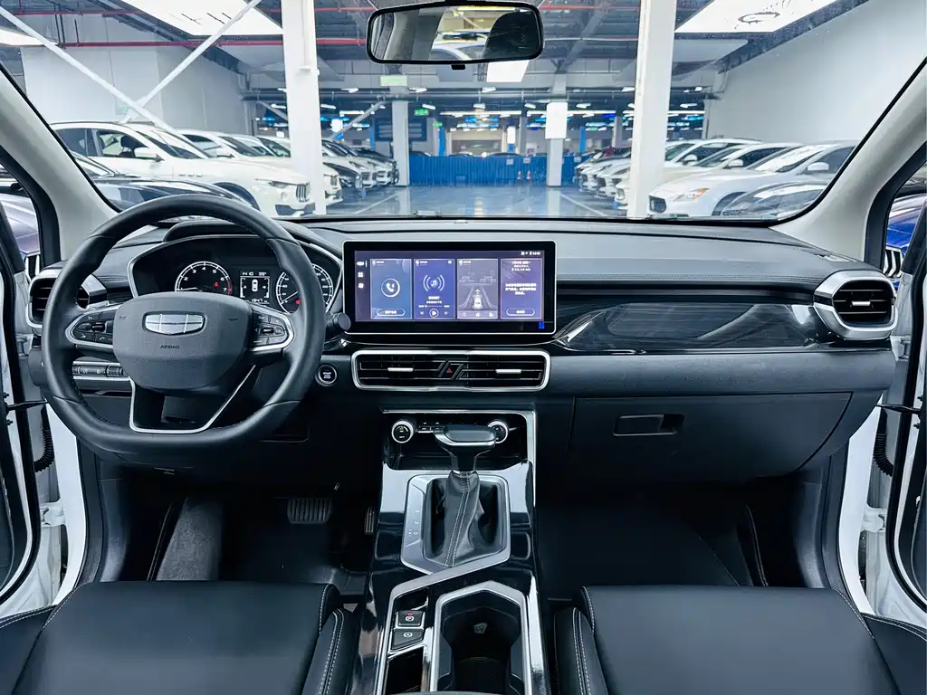 Geely Binyue 2025