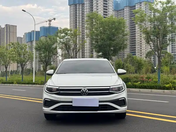 Volkswagen Bora 2025