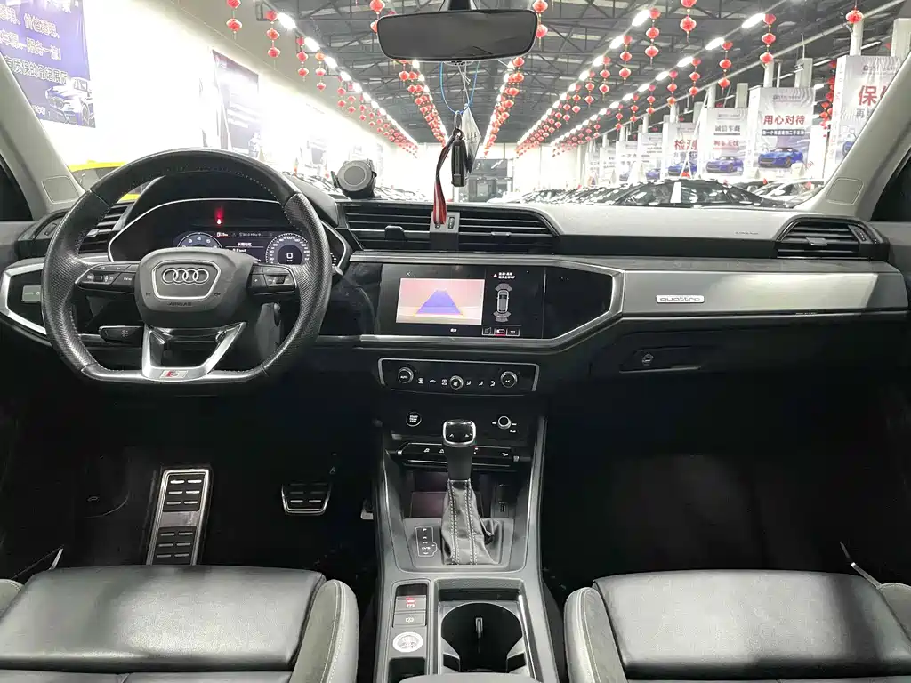 Audi Q3 Sportback 2021 — фото 9