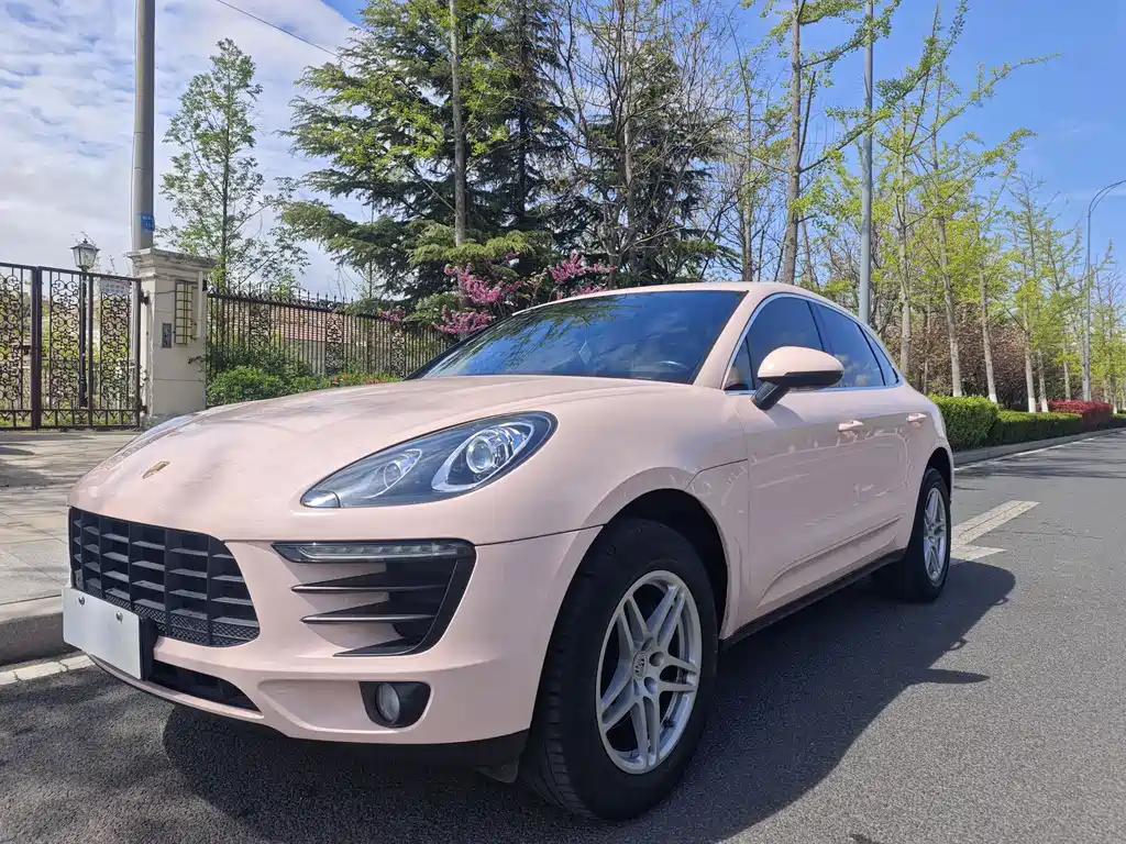 Porsche Macan 2018 — фото 1