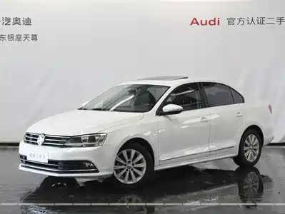Volkswagen Sagitar 2016