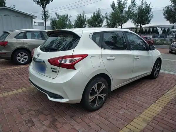 Nissan Tiida 2019