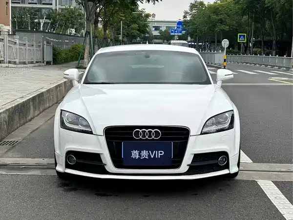 Audi TT 2012