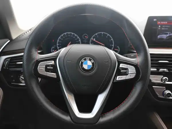 BMW 5 Series 2019