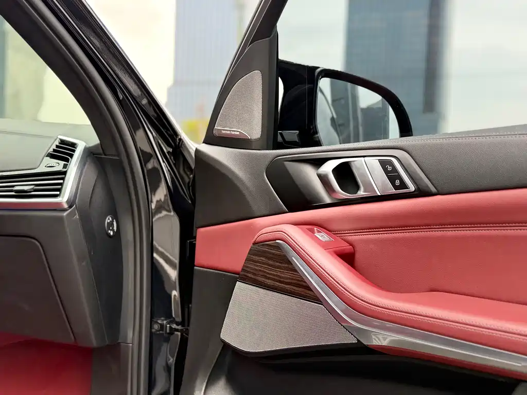 BMW X5 2023 — фото 11