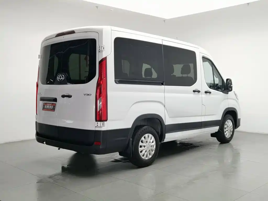 Maxus V90 2022