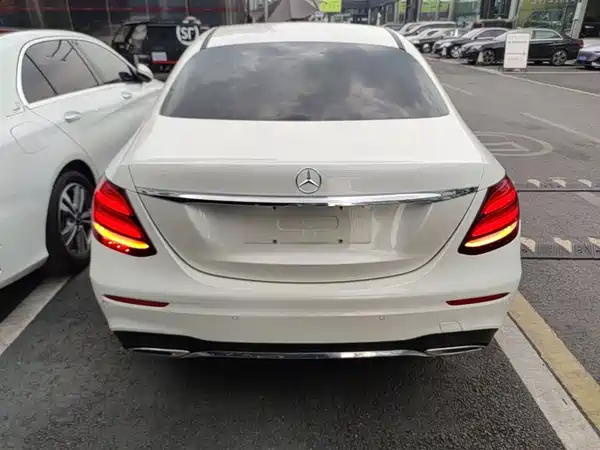 Mercedes-Benz E-Class 2019