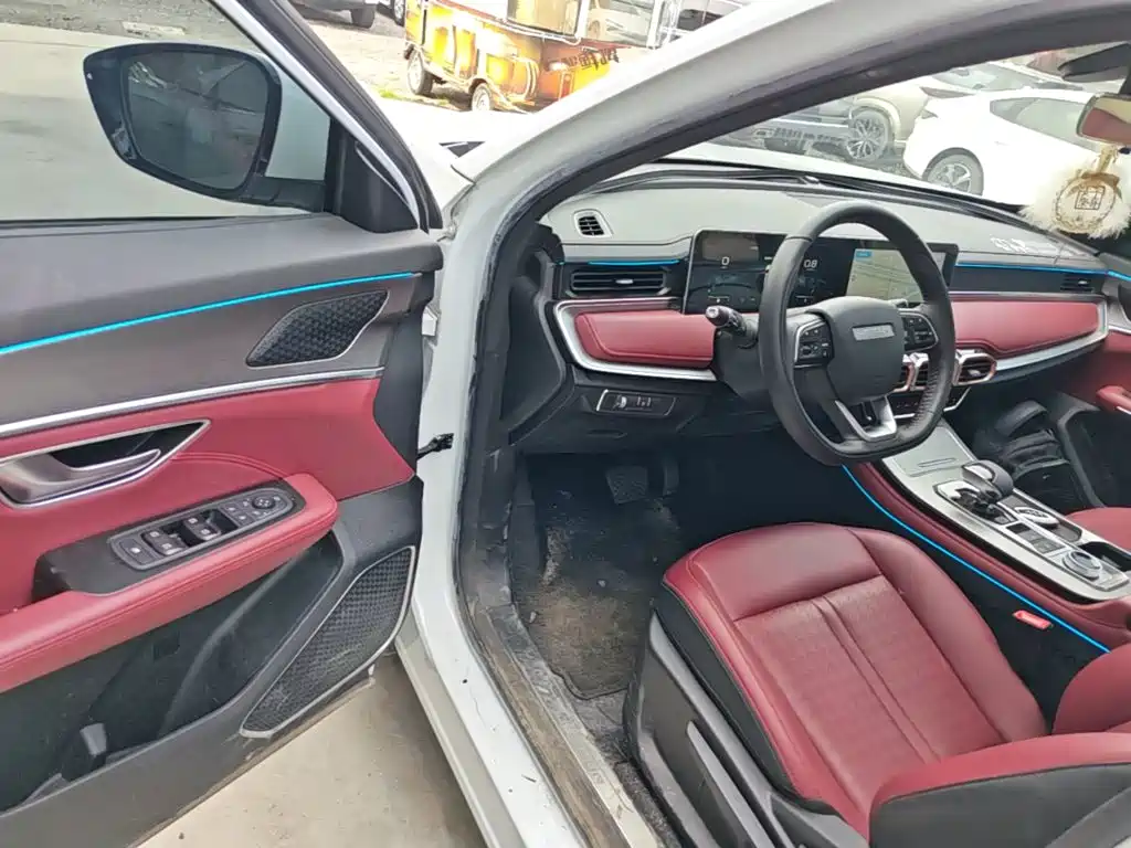 Jetour X70 PLUS 2025 — фото 16