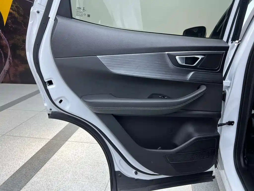 Chery Tiggo 5x 2022 — фото 13