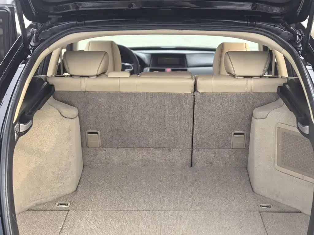 Honda Crosstour 2013 — фото 12