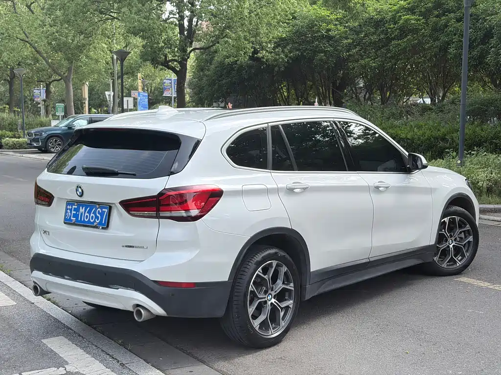 BMW X1 2022 — фото 16