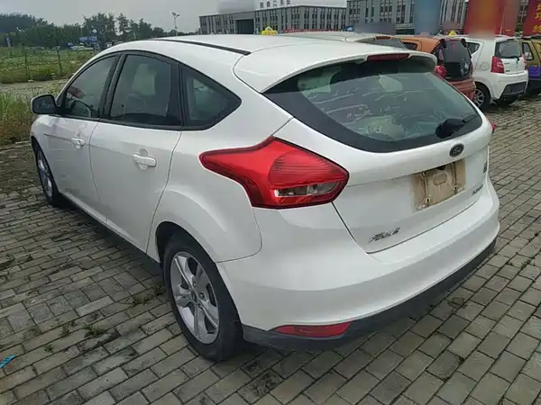 Ford Focus 2015