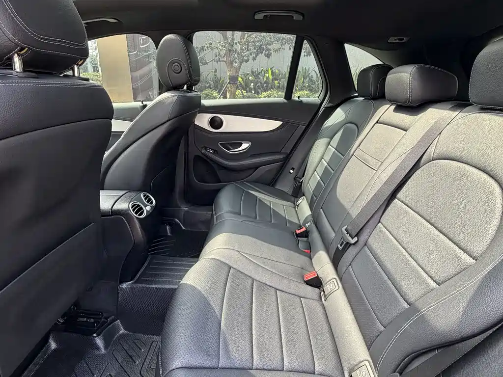 Mercedes-Benz GLC 2016
