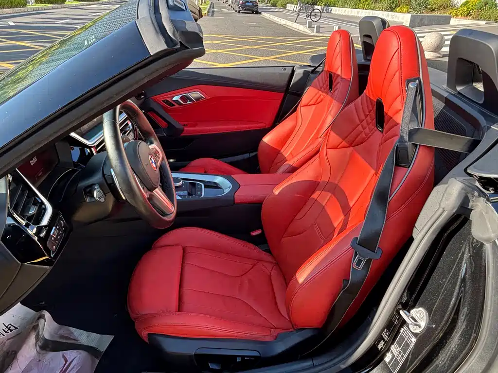 BMW Z4 2023 — фото 11
