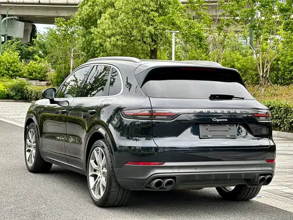 Porsche Cayenne 2019