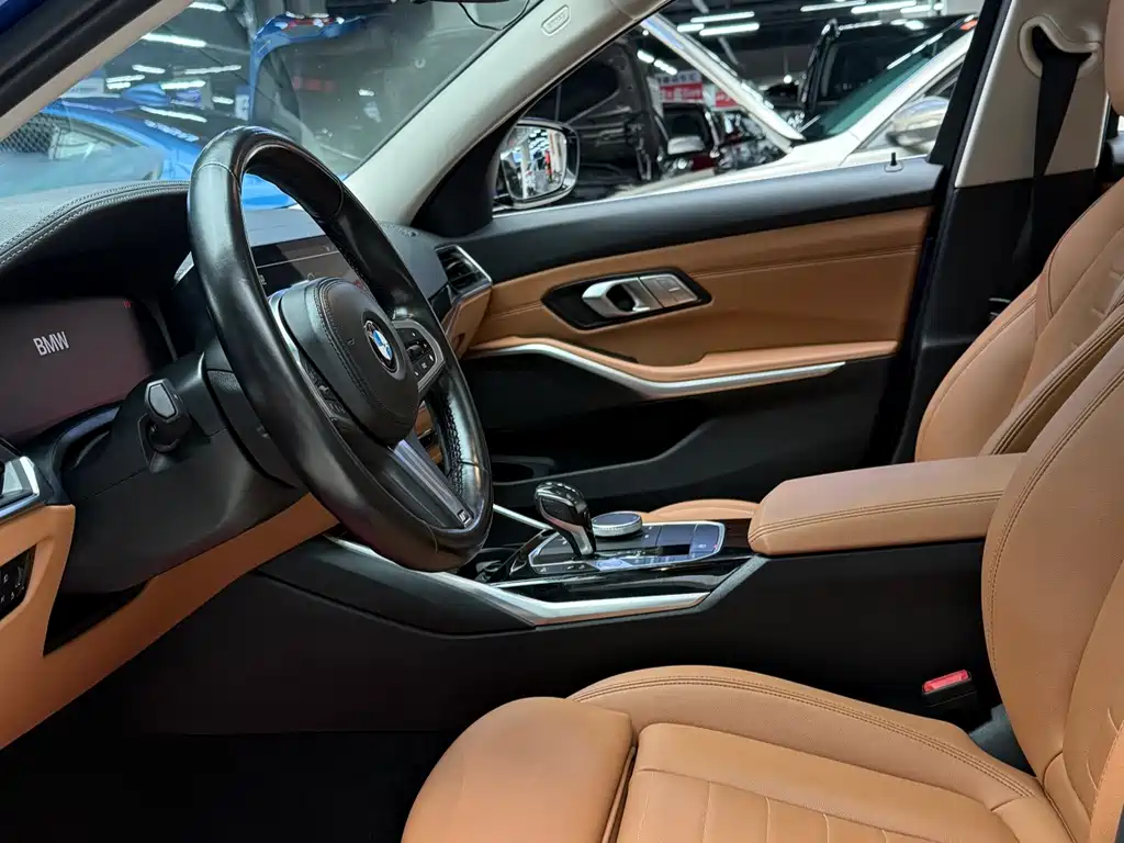 BMW 3 Series 2021