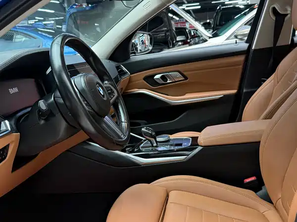 BMW 3 Series 2021
