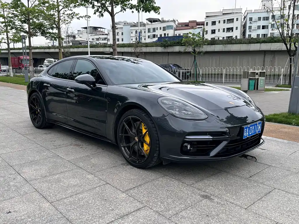 Porsche Panamera 2019 — фото 2