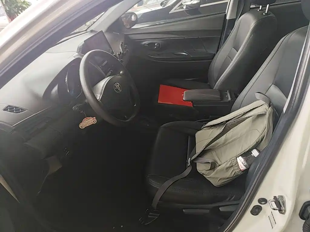 Toyota Vios 2016 — фото 15
