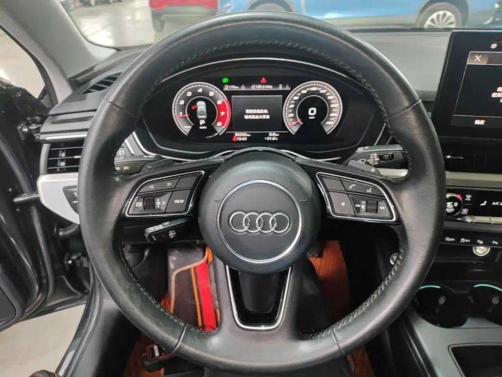 Audi A4L 2021