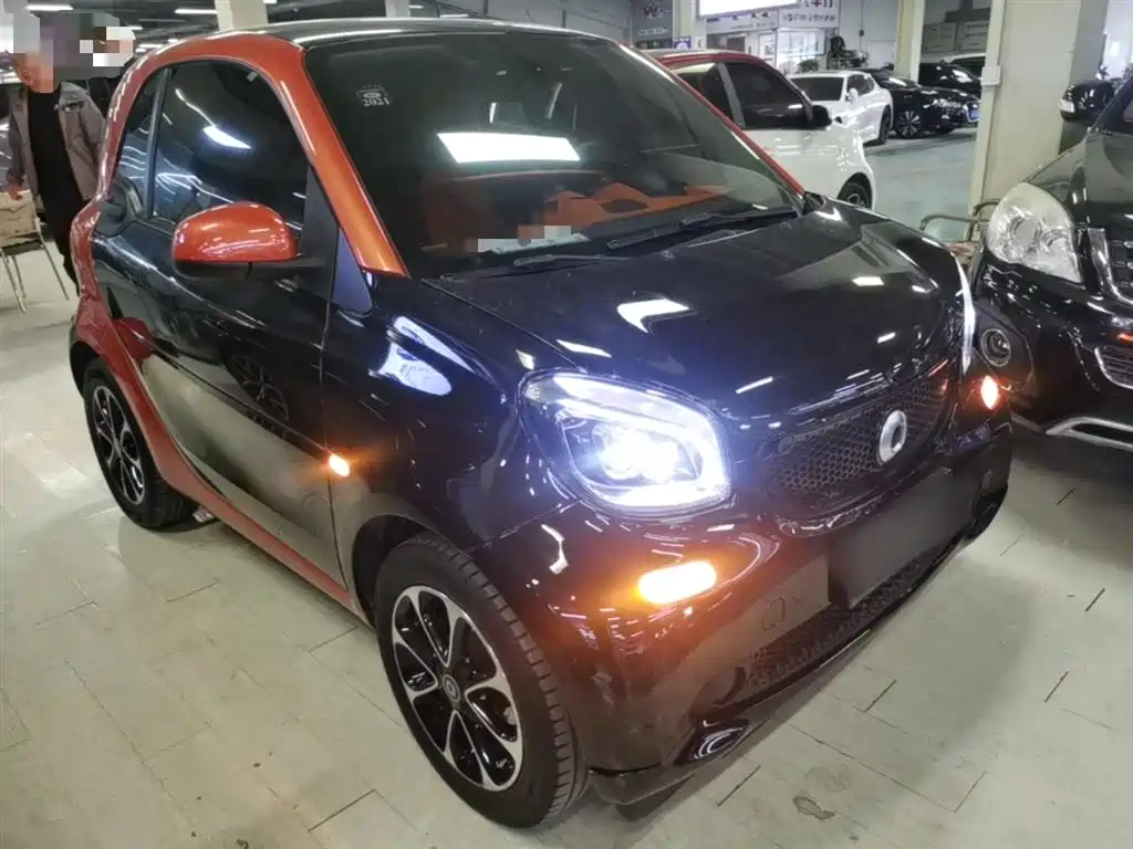 smart Fortwo 2015 — фото 4