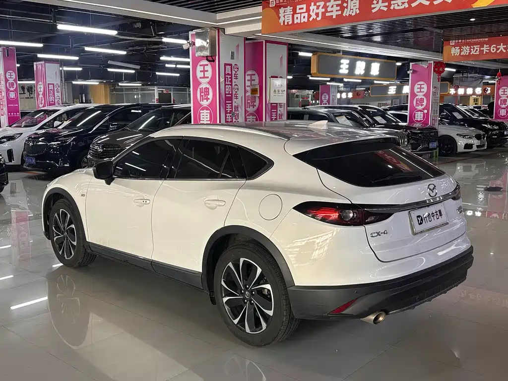 Mazda CX-4 2019 — фото 5