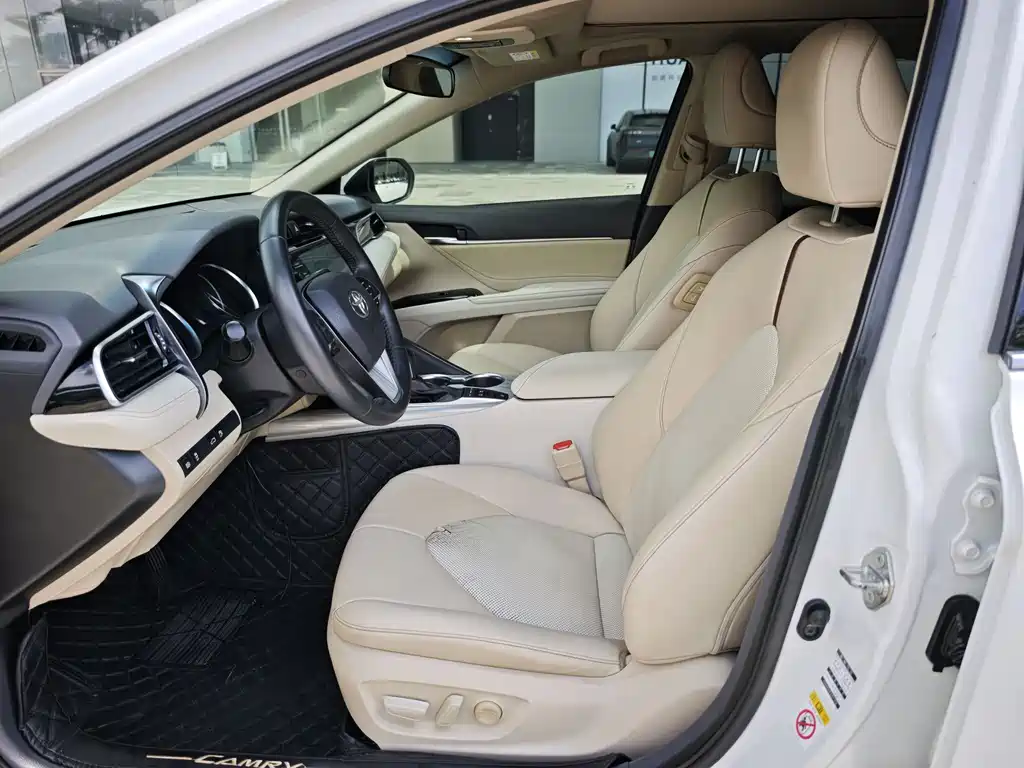 Toyota Camry 2018