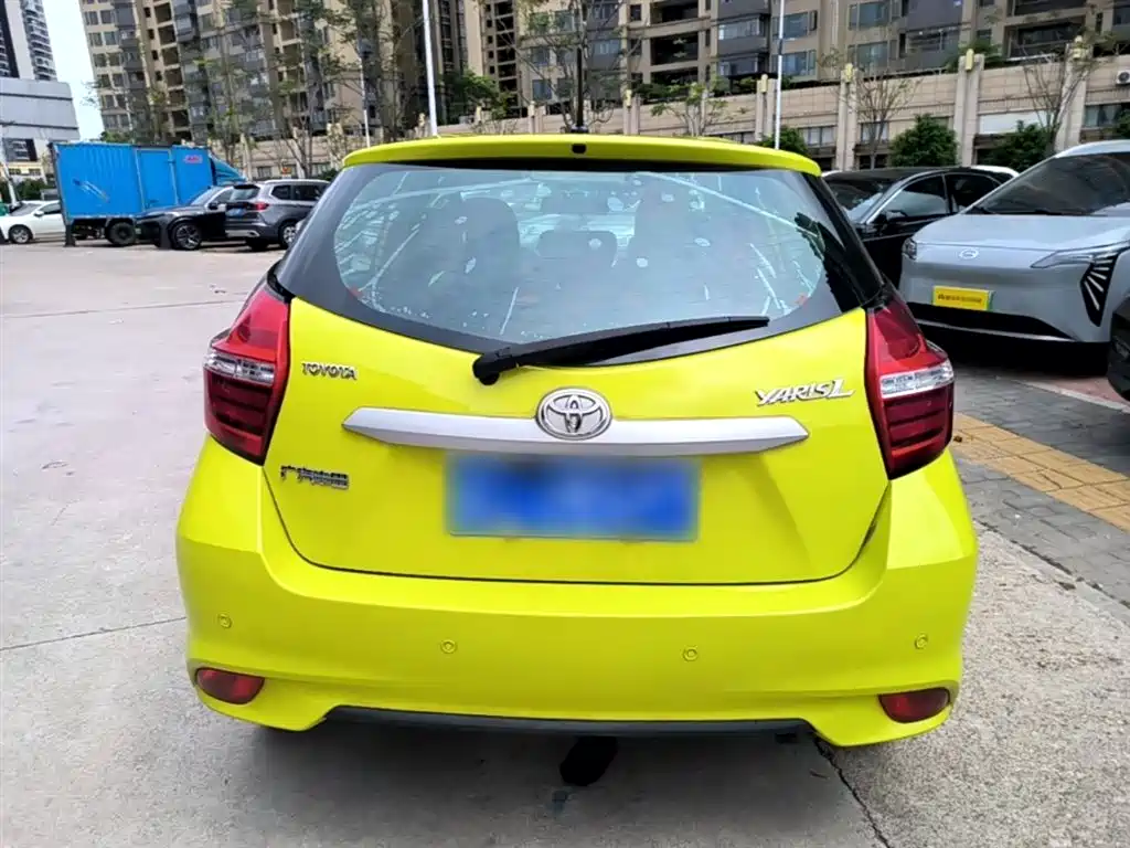 Toyota Yaris L 2018 — фото 6
