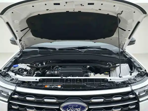 Ford Explorer 2024