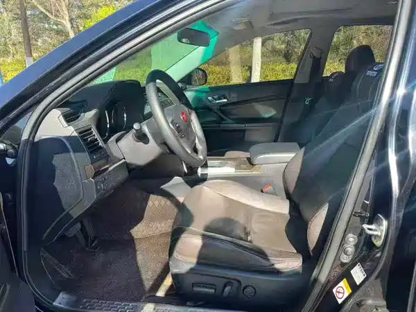 Toyota Reiz 2015