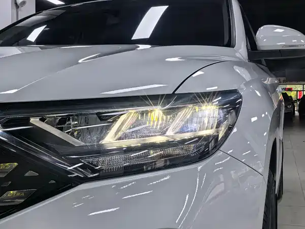 Jetta VS5 2022